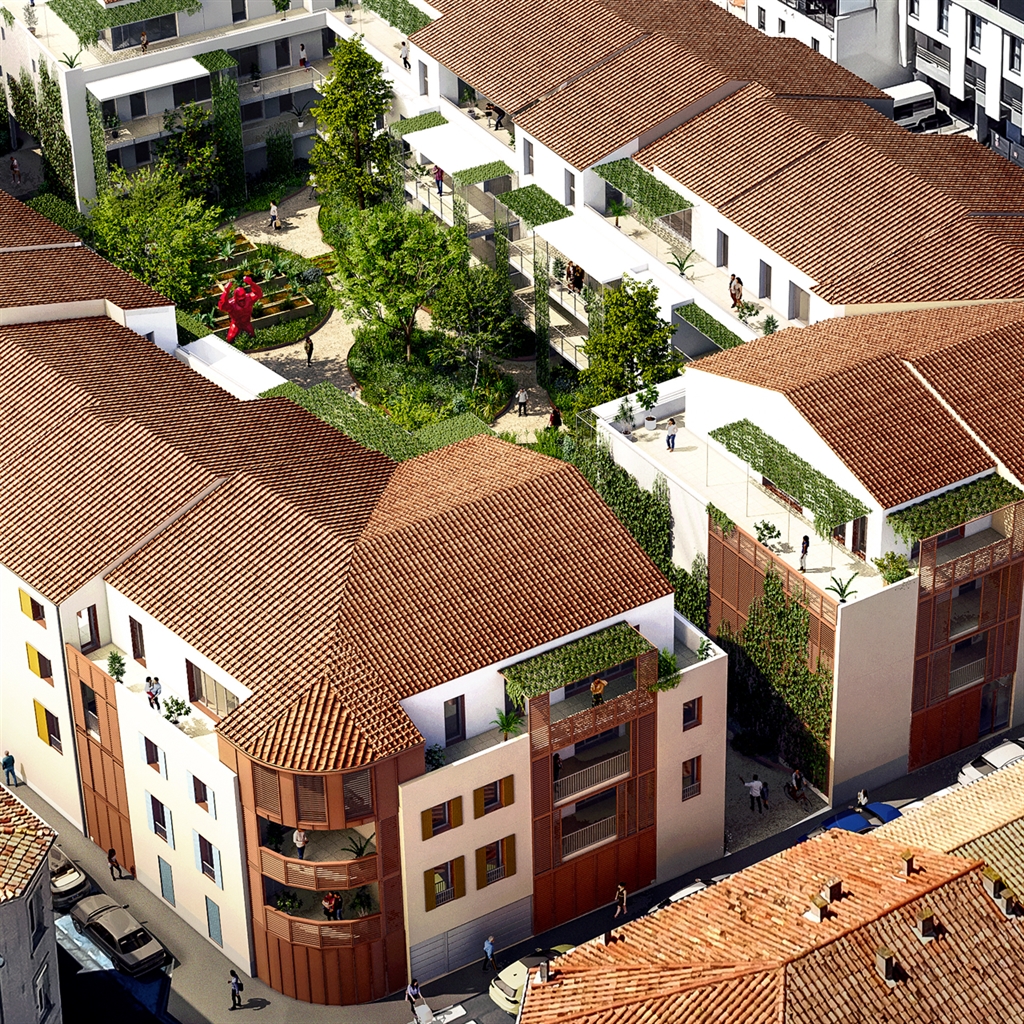 Vue aérienne rapprochée de l'immeuble Impérial à Narbonne — toitures-terrasses, végétation verticale, brise-soleils et balcons filants — AD Architecture
